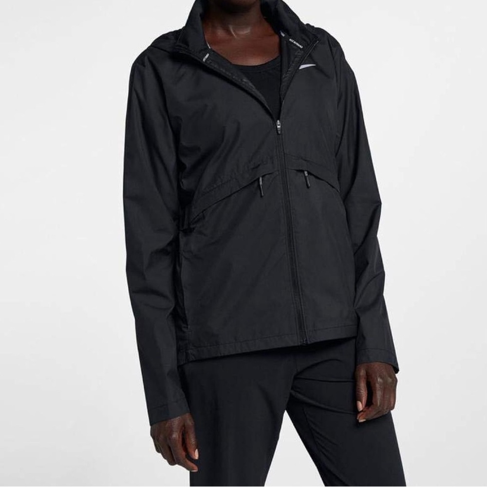 Nike Essential Women's Running Jacket